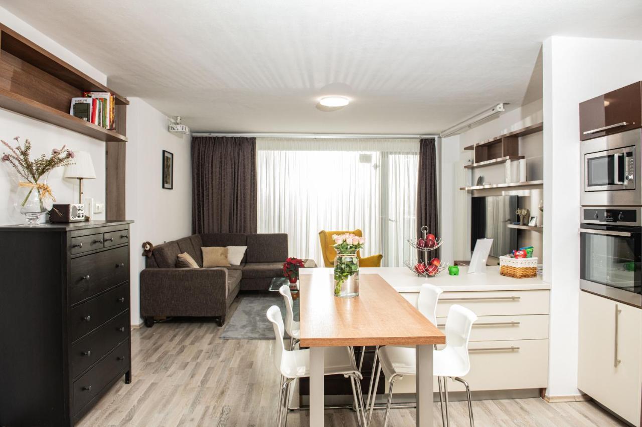 Forest Park Garden Apartment 布拉迪斯拉发 外观 照片