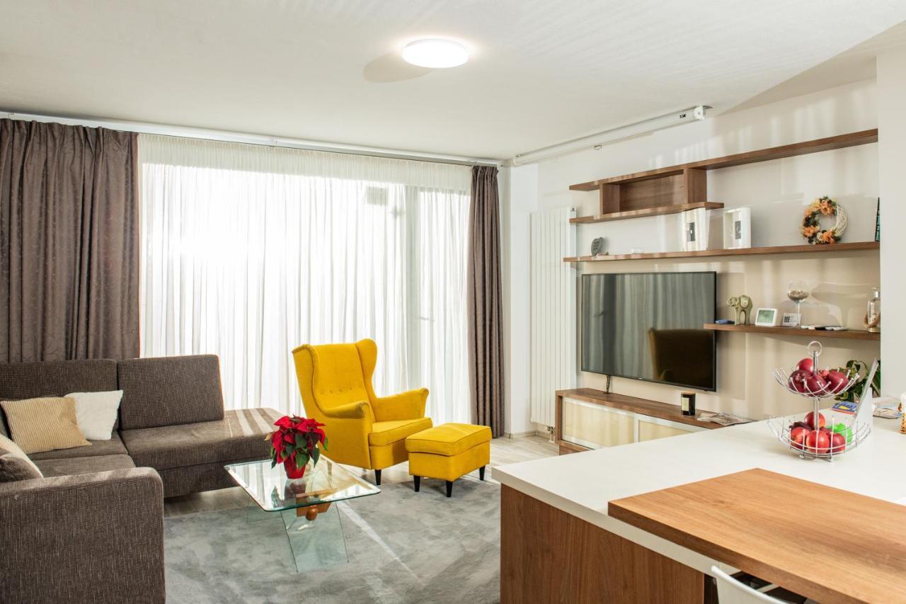 Forest Park Garden Apartment 布拉迪斯拉发 外观 照片